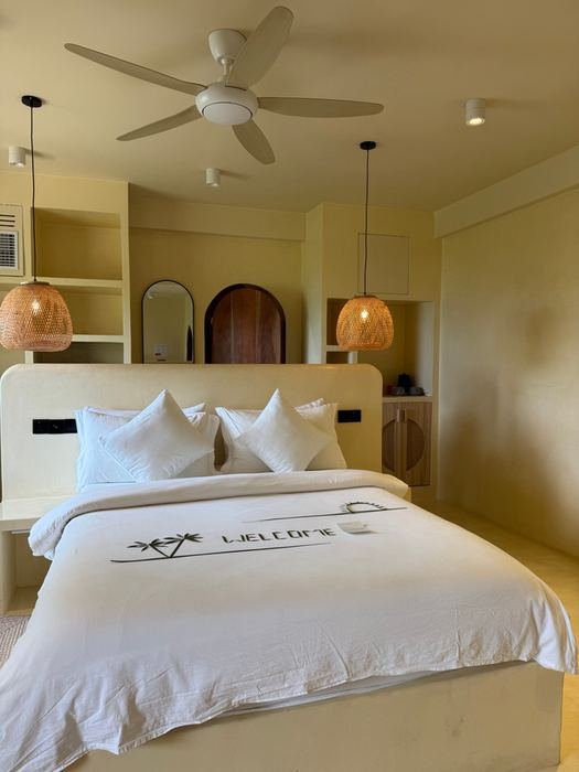 Bright island guesthouse room